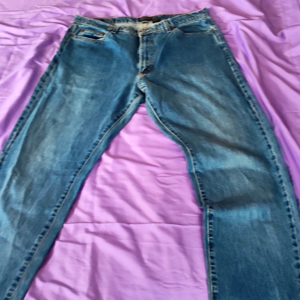 Men's blue jeans  DKNY no tears no holes in good condition